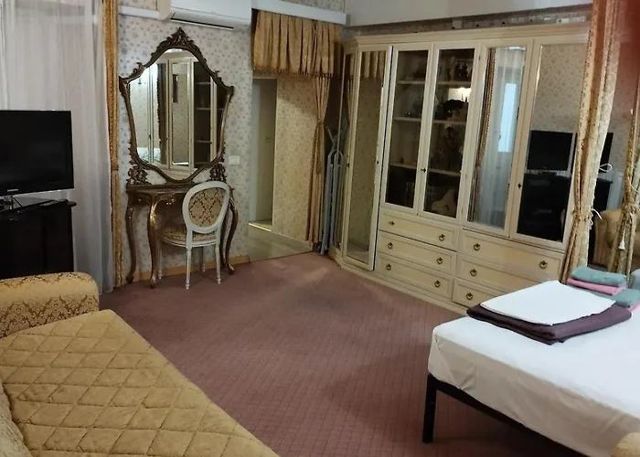 Ponte Vecchio Liberty Apartment Florence